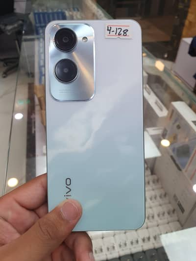 Vivo Y18
