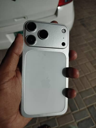 I phone xr converted 17 pro  contact 03140452348
