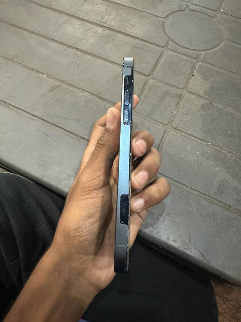 iPhone 12 pro 2