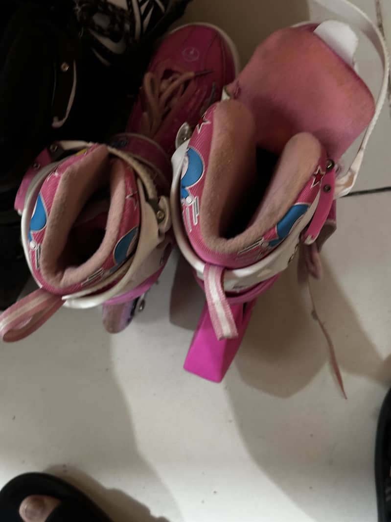 Skates 1