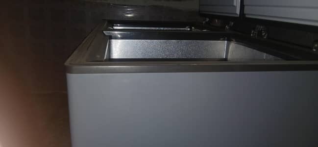 Haier Deep feeezet 385-I  only 4 month used