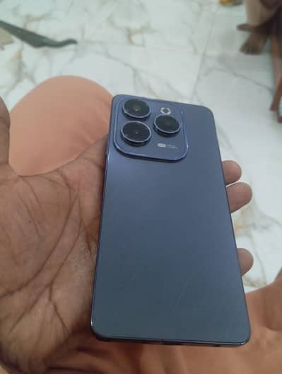 Infinix Hot 40 Pro