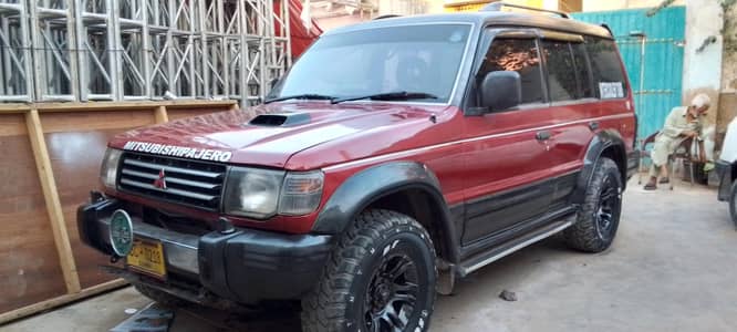 Mitsubishi Pajero 1988