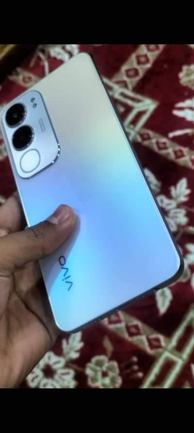 Vivo Y19s