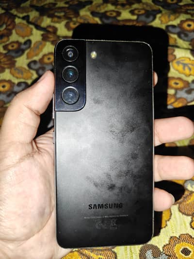 Samsung Mobile S22 non pta