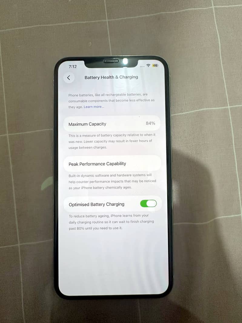 Apple iPhone 11 Pro Max 2