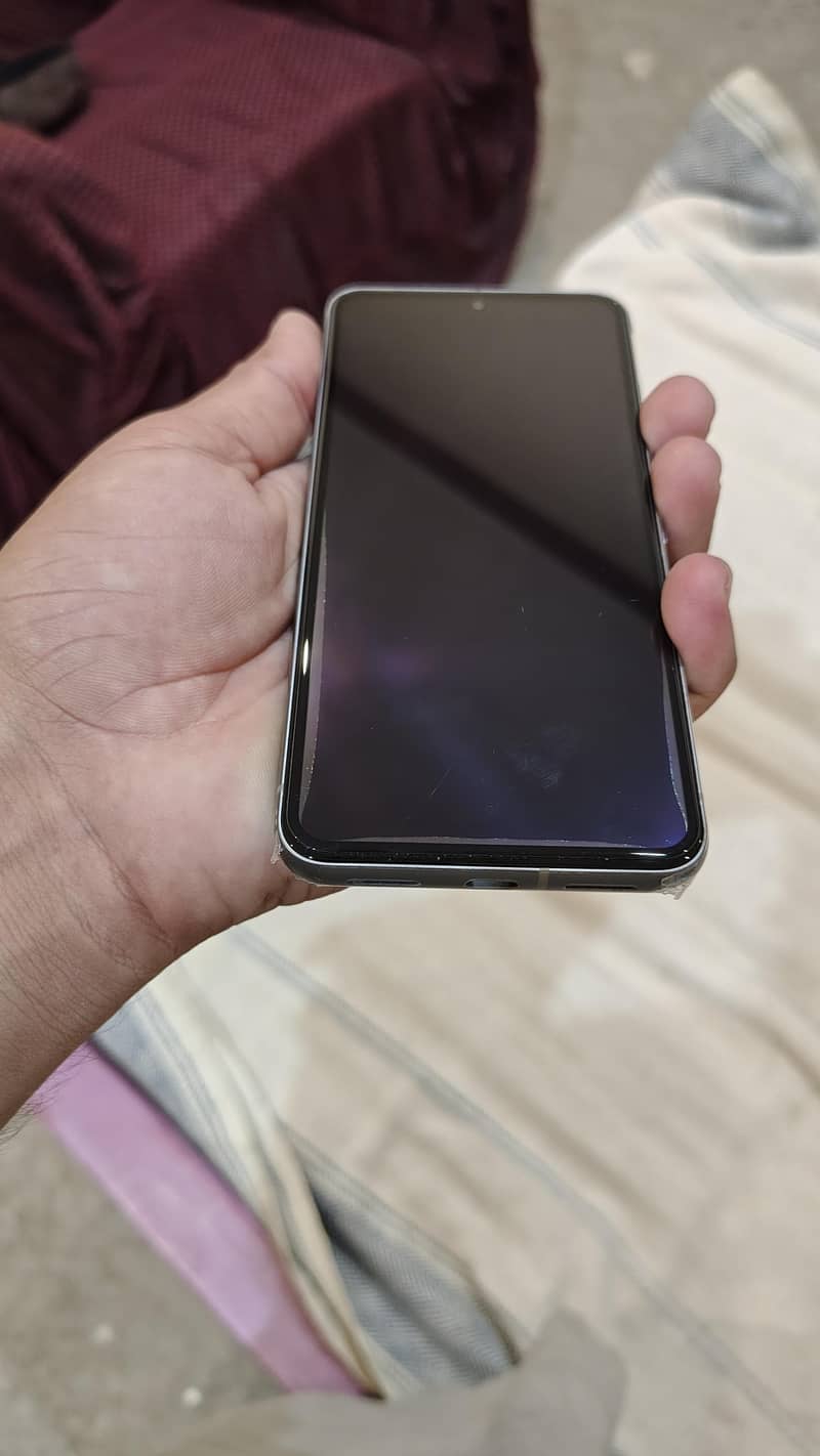 Google Pixel 8 6