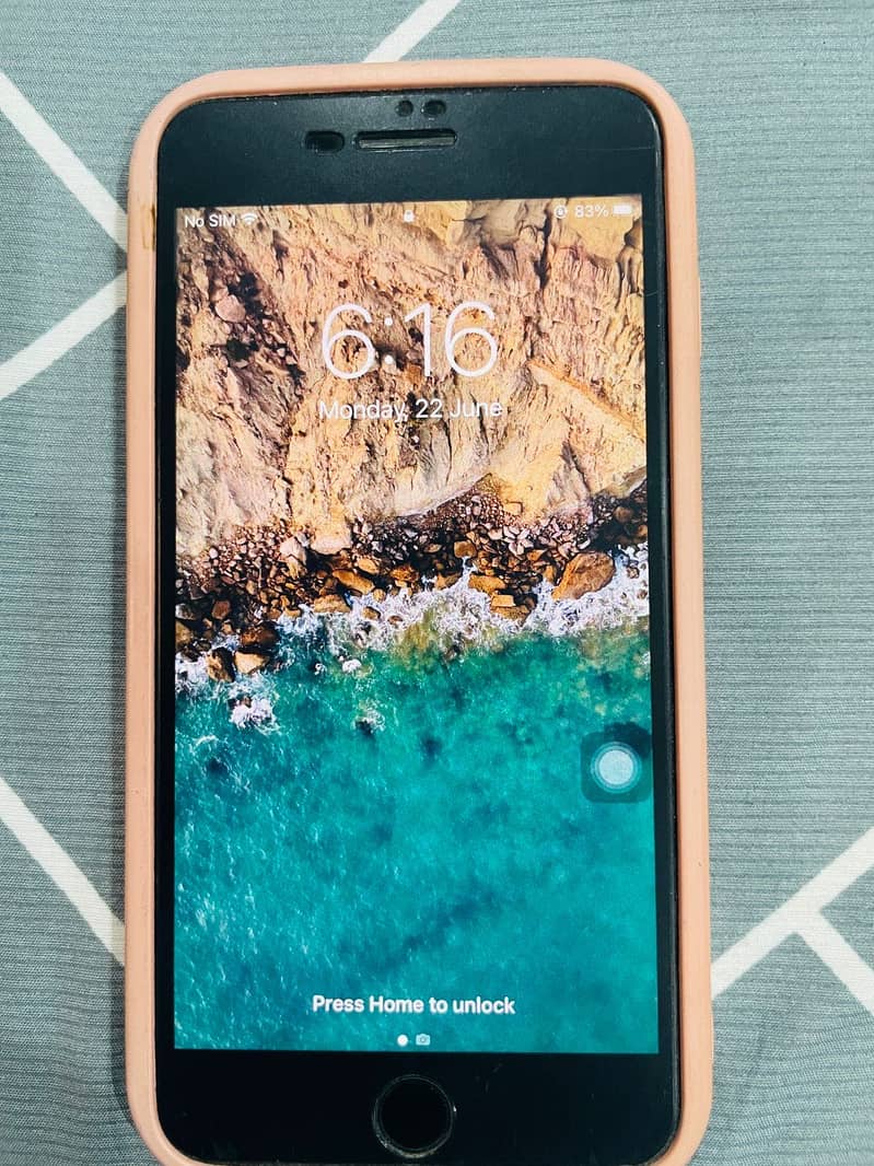 Apple iPhone 7 Plus 0