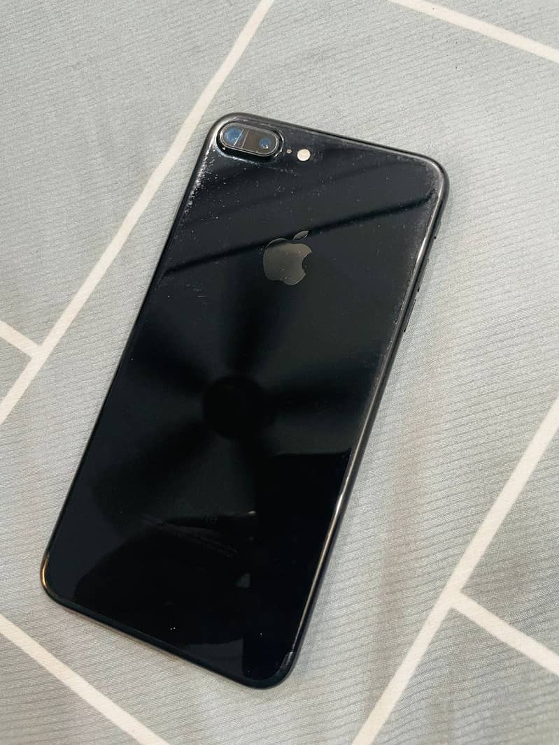 Apple iPhone 7 Plus 4