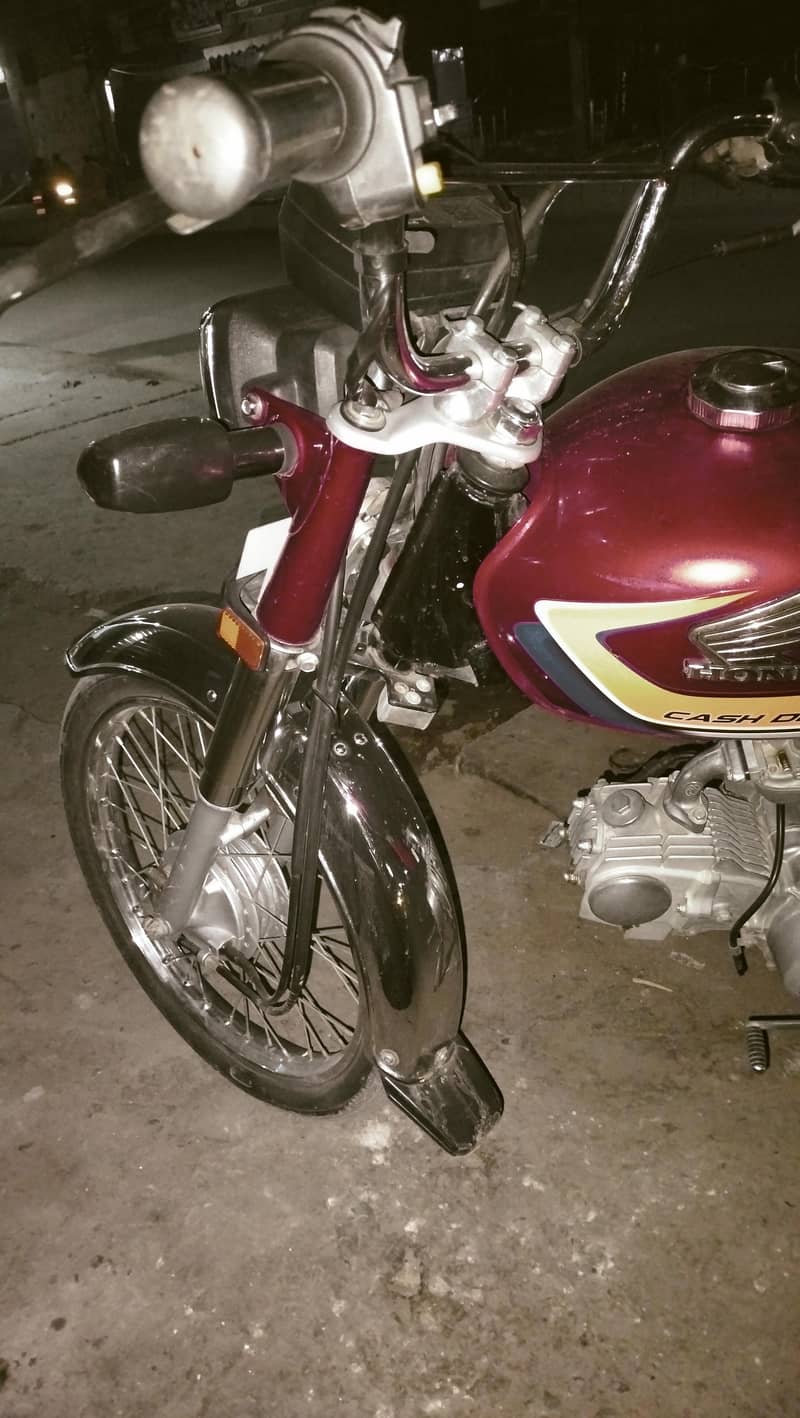 Honda CD 70 6