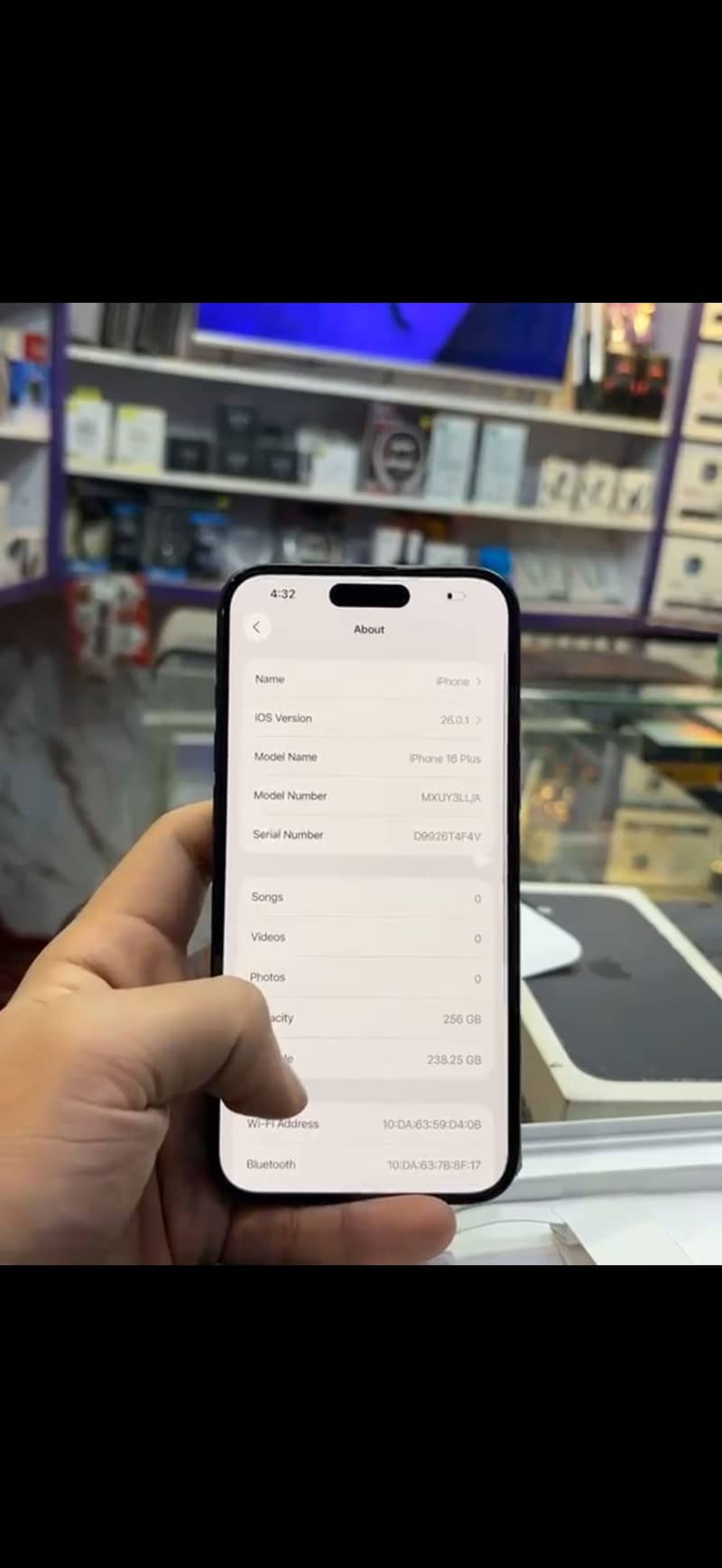 Apple iPhone 16 Plus 2