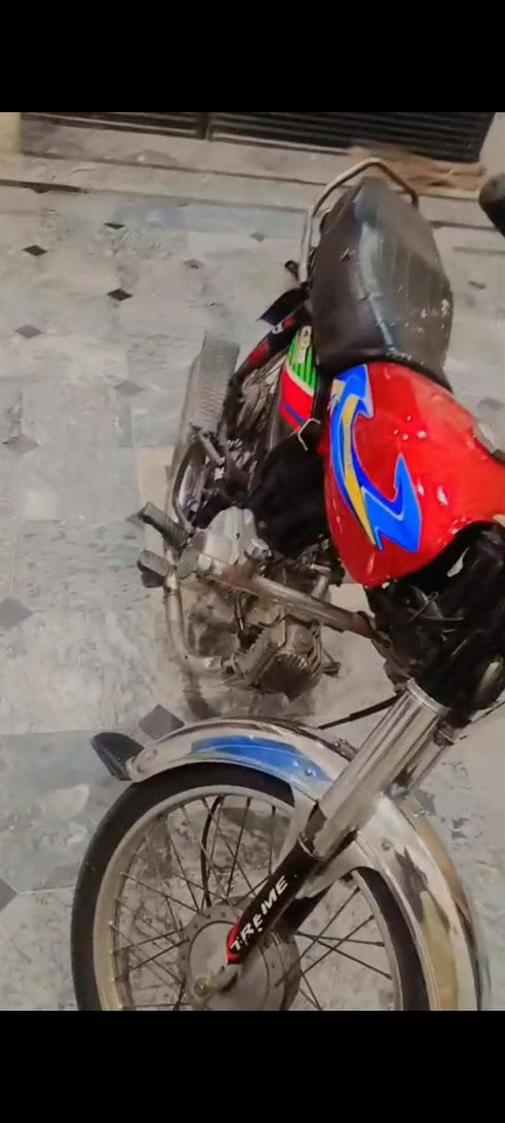 CD 70 motorcycle 2016 model 2