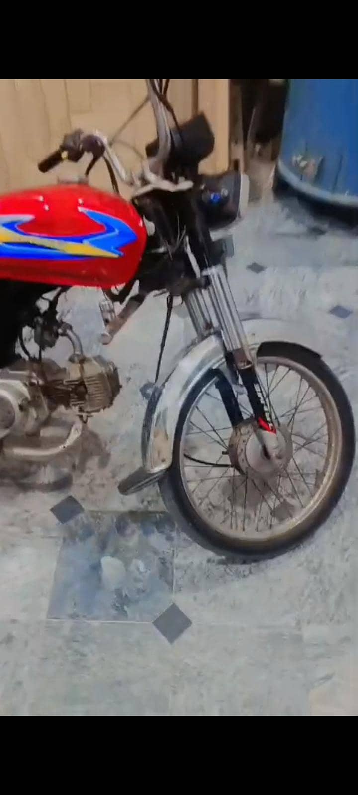 CD 70 motorcycle 2016 model 4