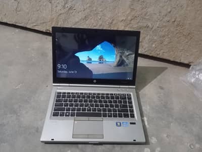 Hp laptop for sail good condition
