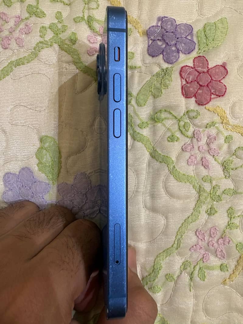 iPhone 13 mini 2
