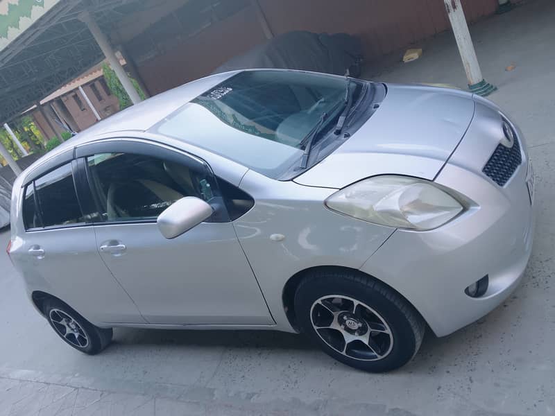 Vitz 2007/12 7