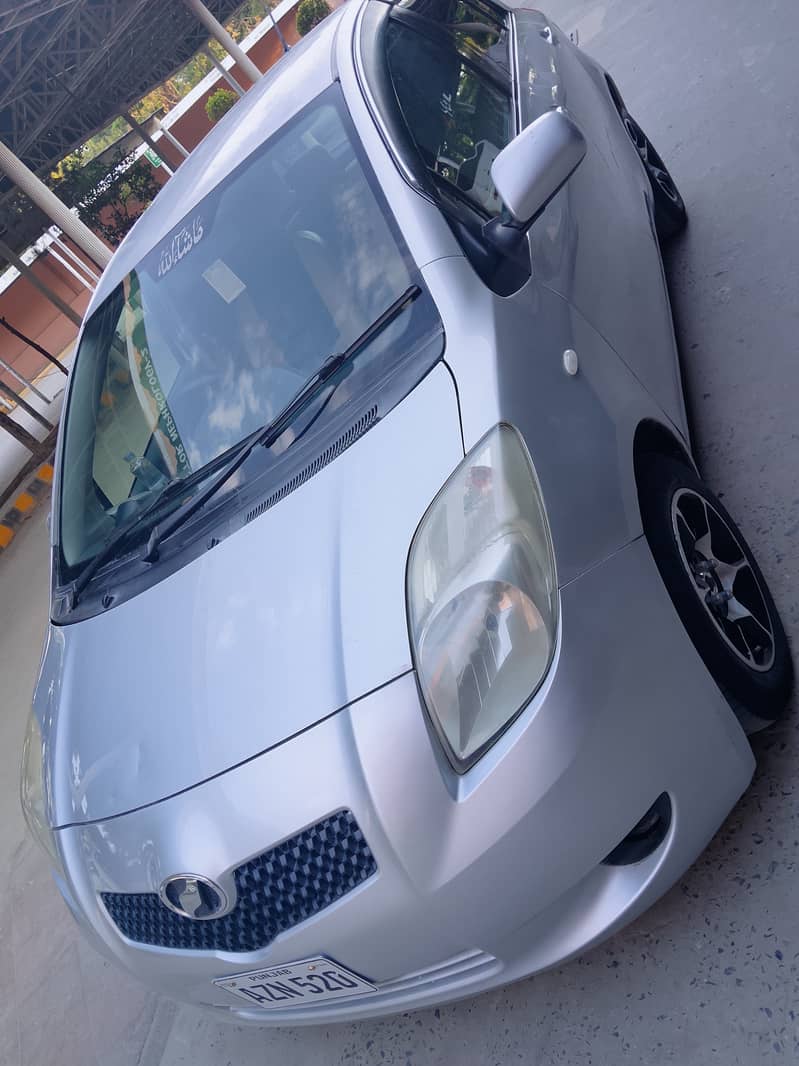 Vitz 2007/12 8