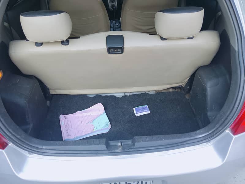 Vitz 2007/12 14