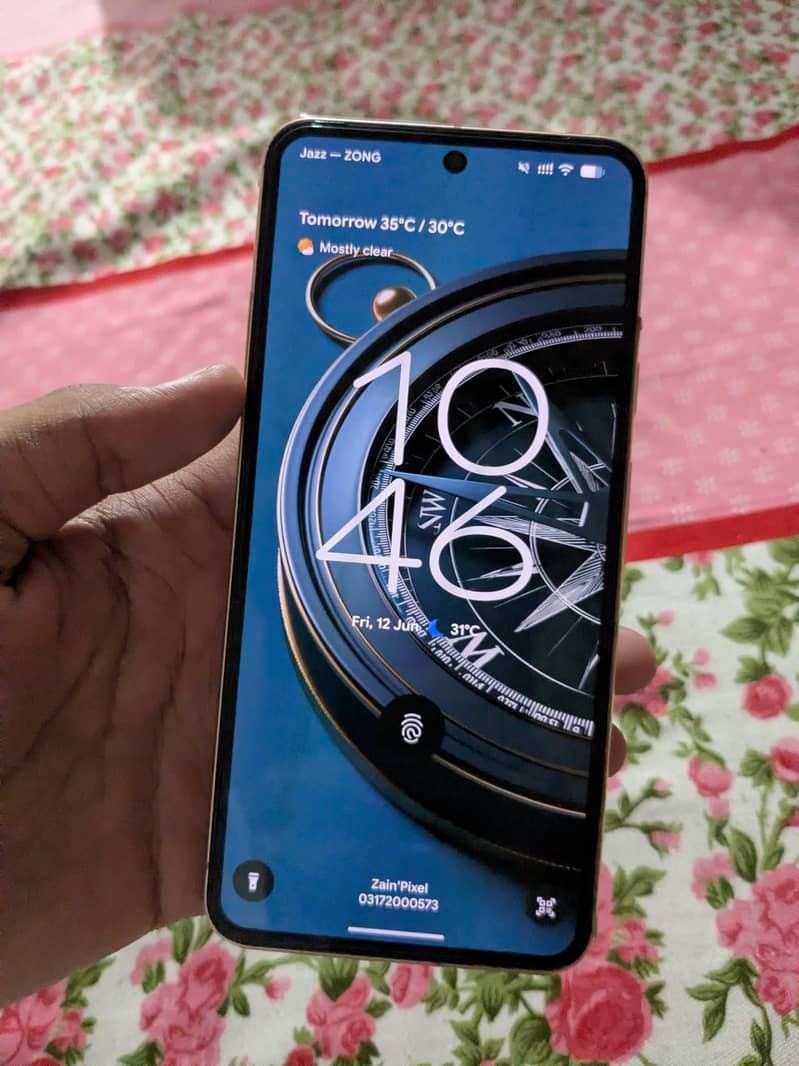 Google Pixel 8 2