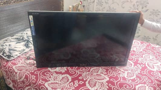 Ecostar 43" led with smart android card in scratch less 10/10