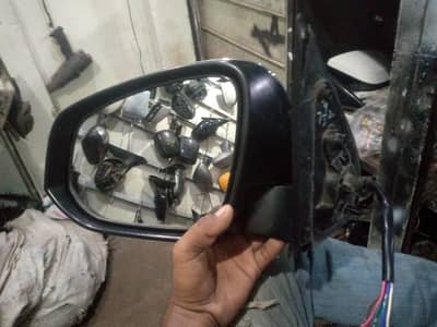 Side mirrors all cars