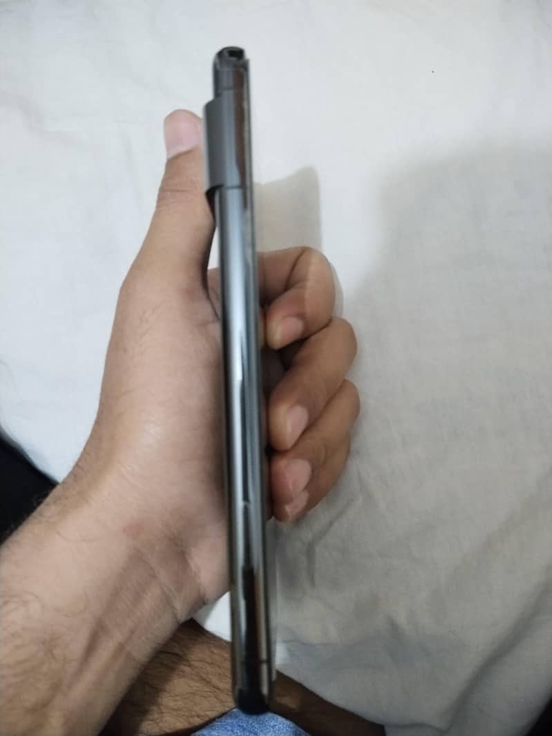 Google Pixel 8 Pro 1