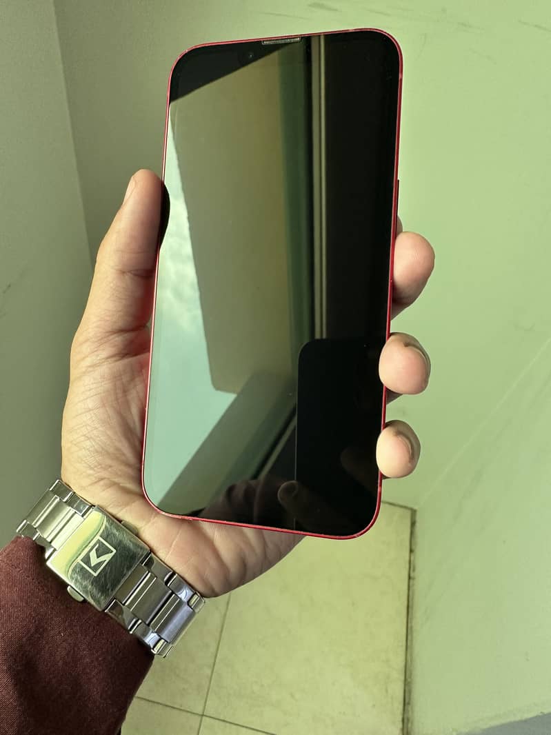 Apple iPhone 13 2