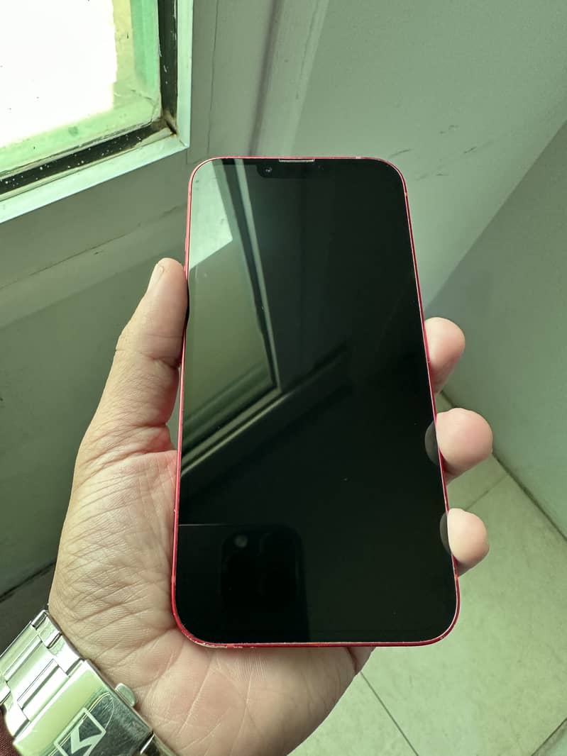Apple iPhone 13 10