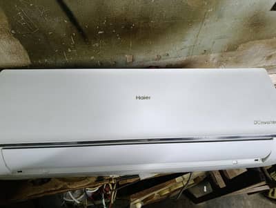 Haier 1.5 ton Ac brand new condition. . .