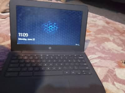 HP Chromebook for sell . . . .