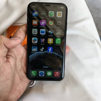 Apple iPhone XR