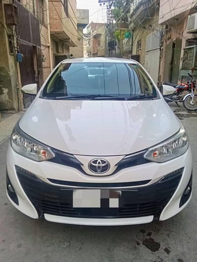 Toyota Yaris 1.5 ativ x cvt 2021 total genuine