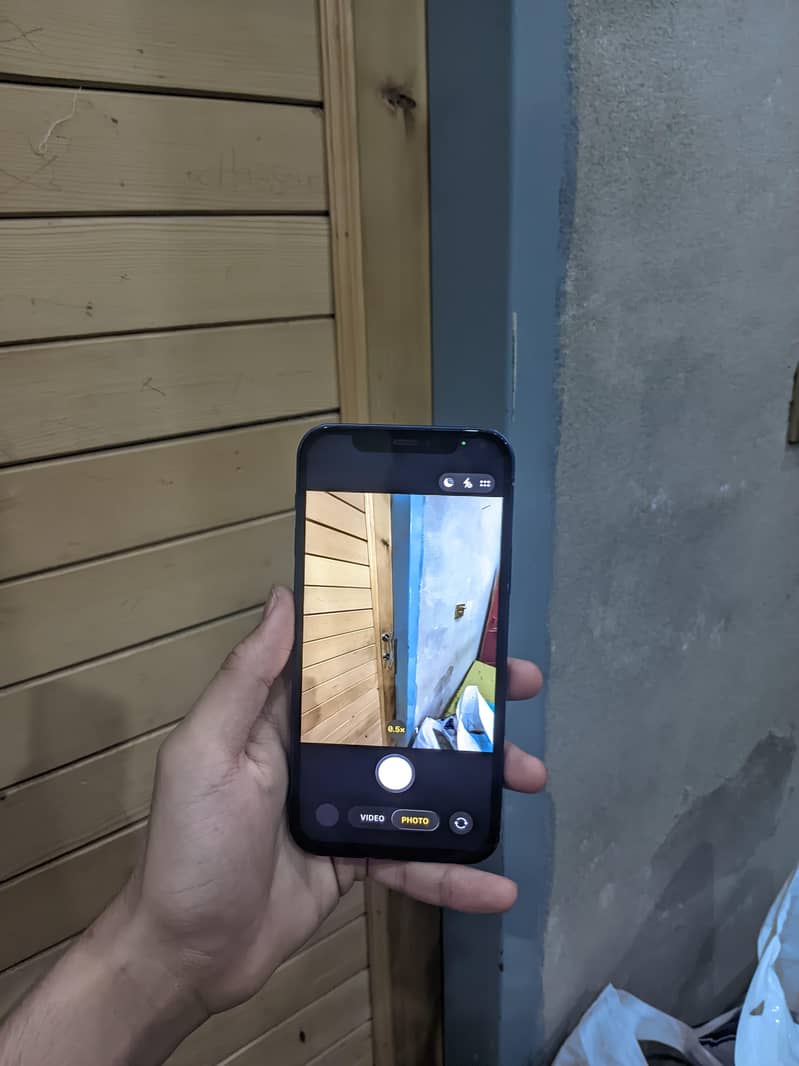 Apple iPhone 12 5
