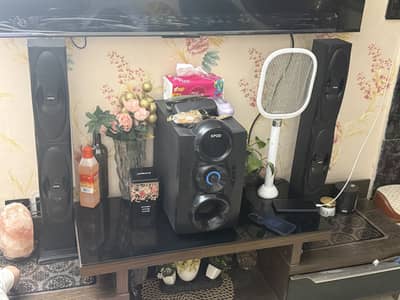 Xpod woofer and 3 speakers