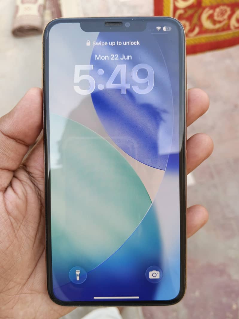 iphone 11pro max 4