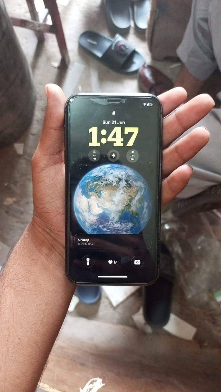 Apple iPhone 11 1
