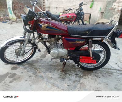 CG125