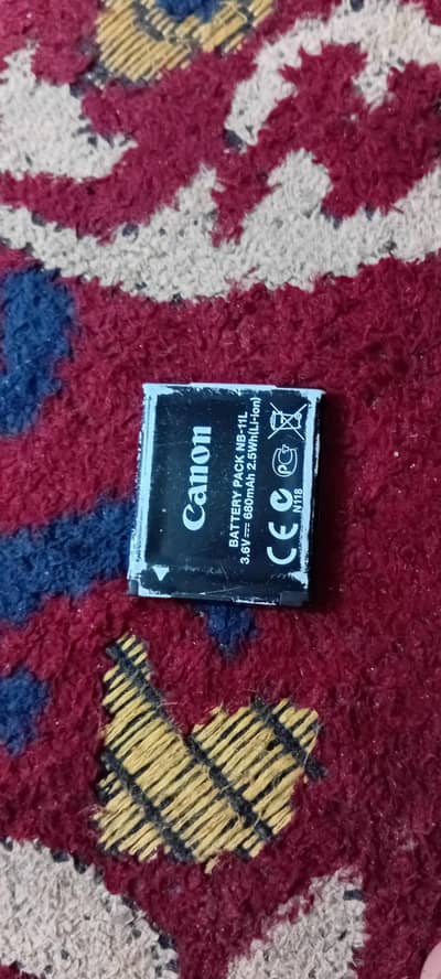 Canon  BATTERY PACK NB-11L 3.6V 680mAh 2.5Wh(Li-ion)
