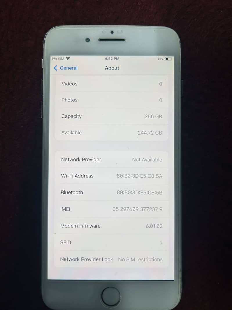Apple iPhone 8 Plus 3