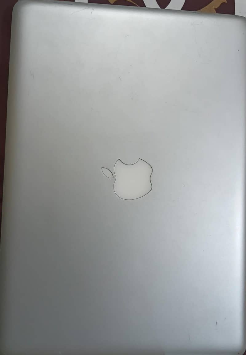 MacBook Pro 2012 0