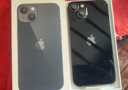 Apple iPhone 13