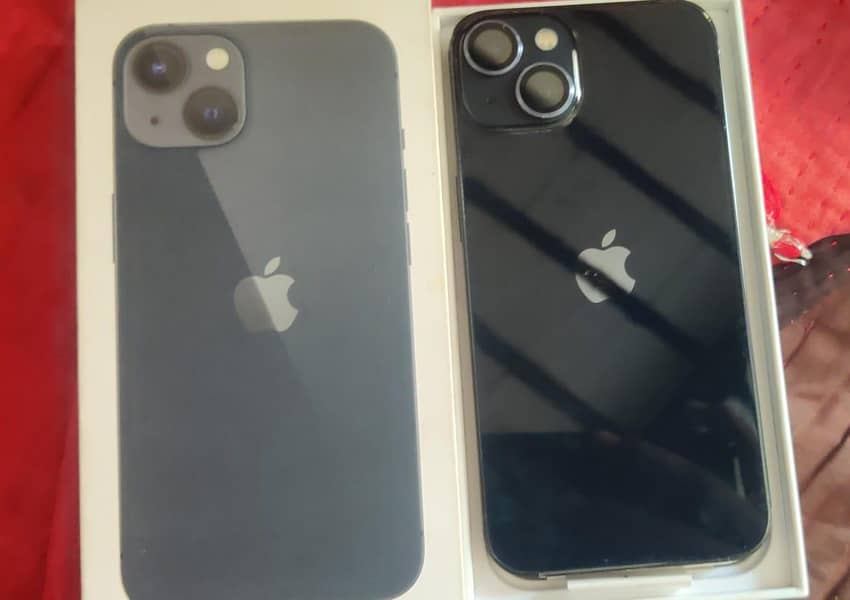 Apple iPhone 13 0