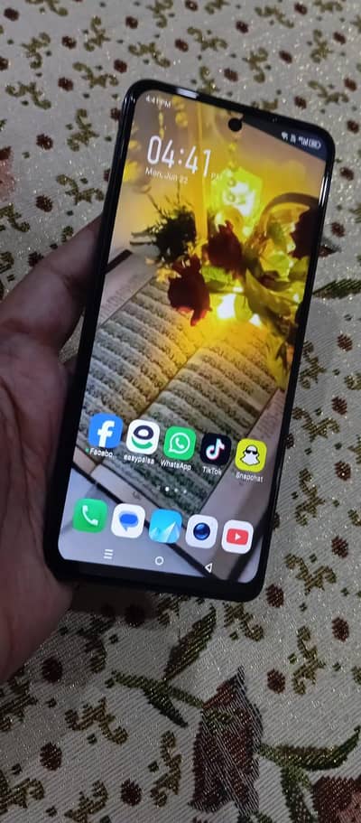 Infinix Hot 40 Pro