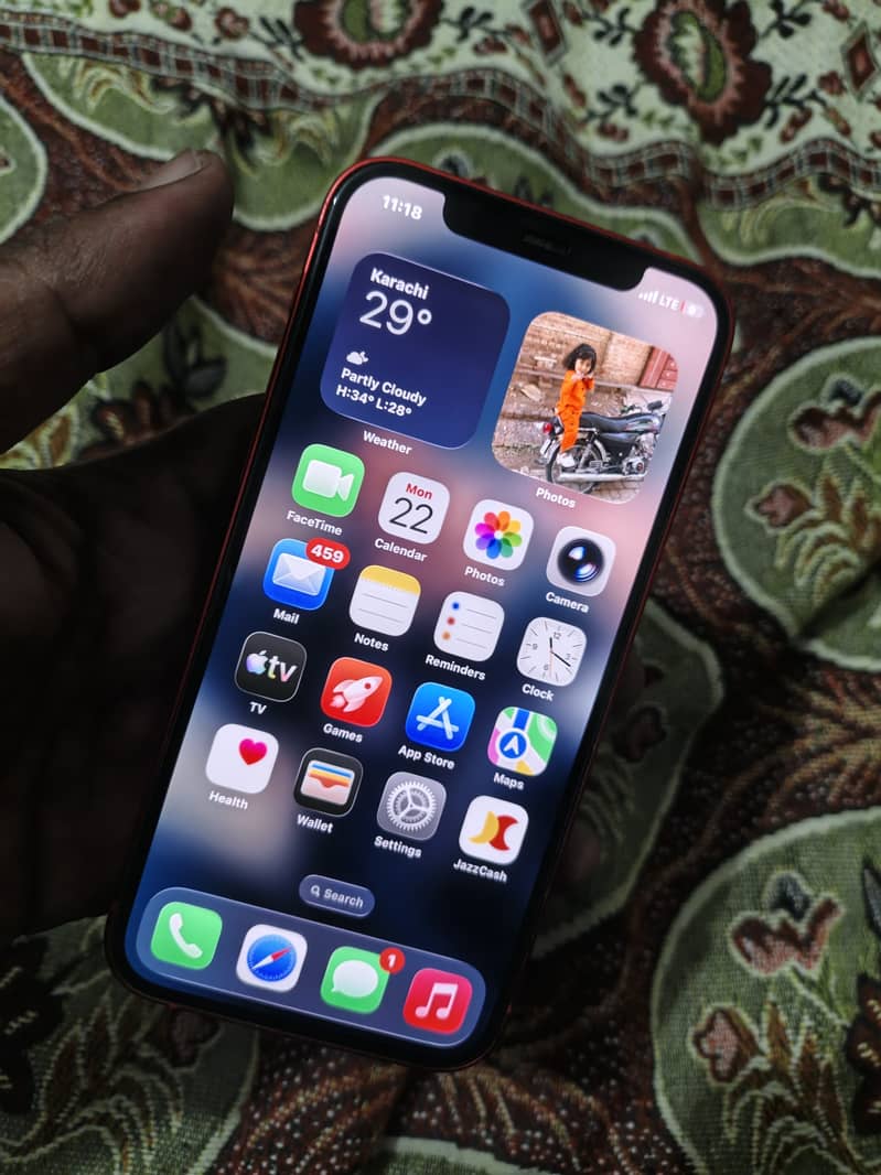 Apple iPhone 12 1