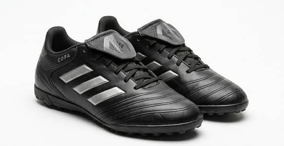 BLACK Adidas Copa Tango | ORIGINAL ADIDAS FOOTBALL SHOES    SIZE EU:43