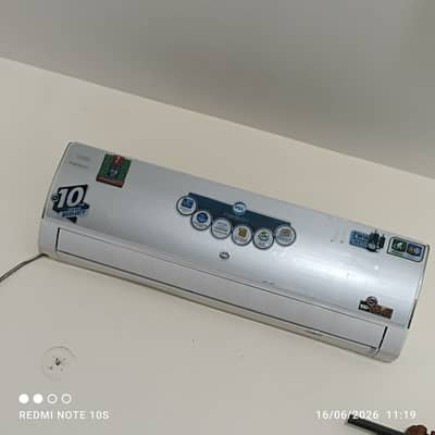 Only 2 seasons used. 1.5 Ton PEL split AC For sale