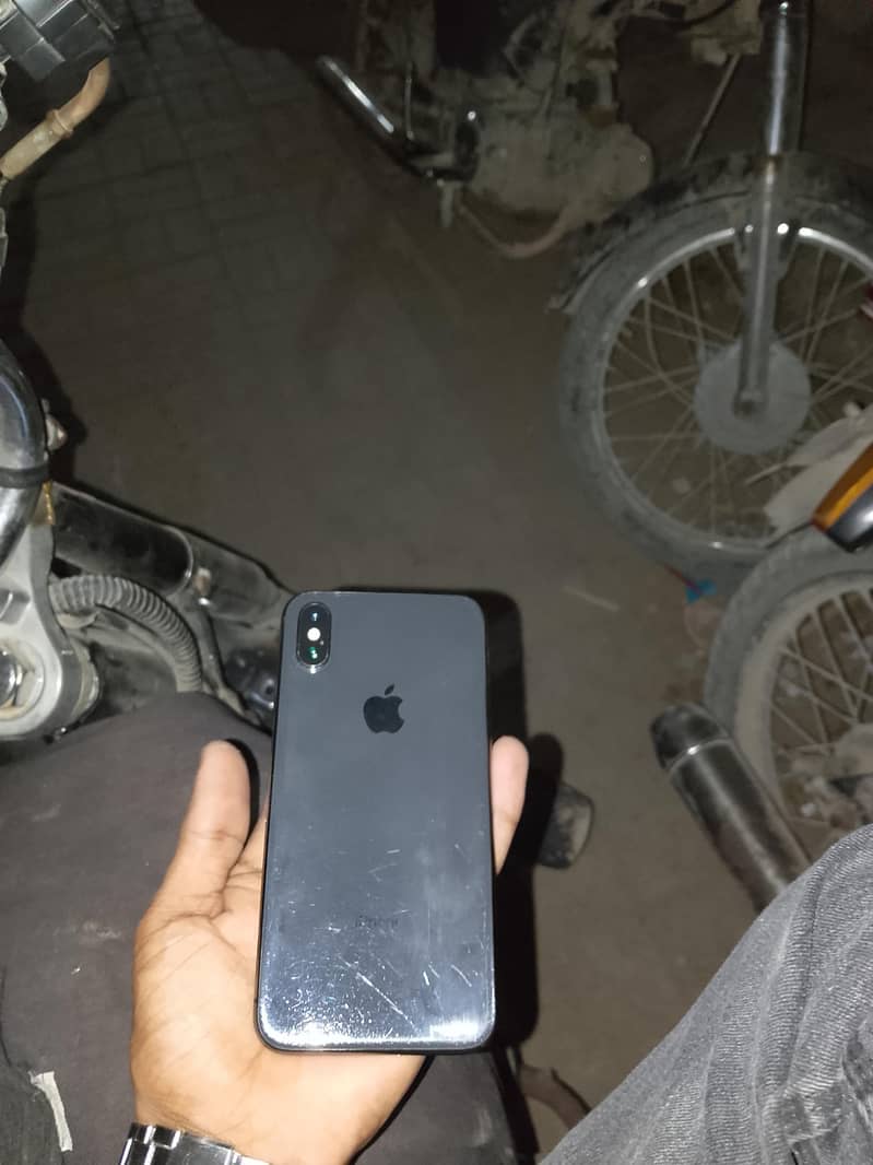 Apple iPhone X 1