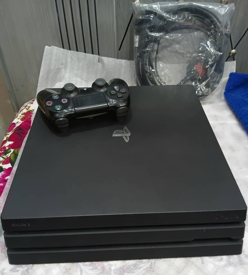 PS4 Pro 1