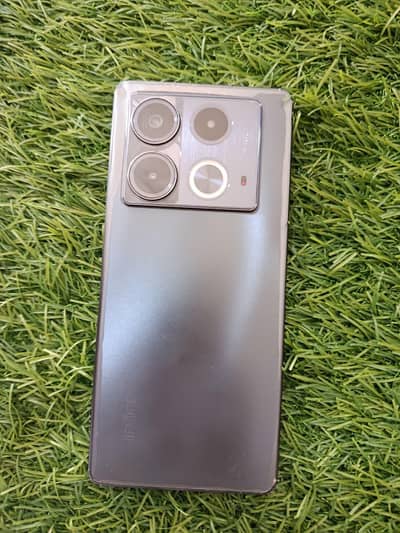 Infinix note 40