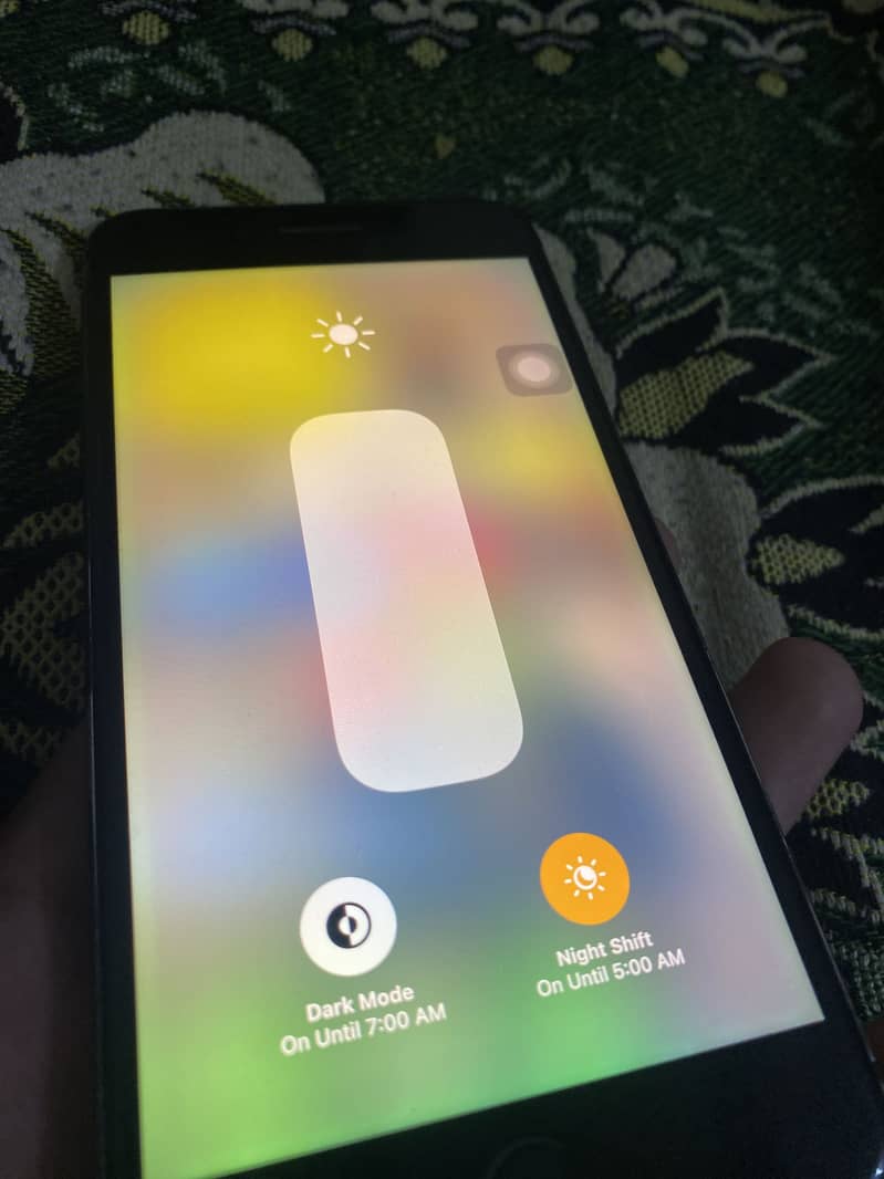 Apple iPhone 7 Plus 3